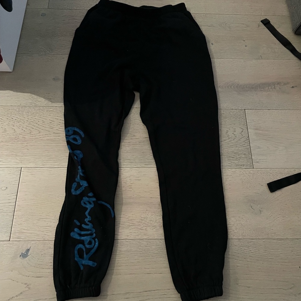 Rolling stone sweats, fits a medium